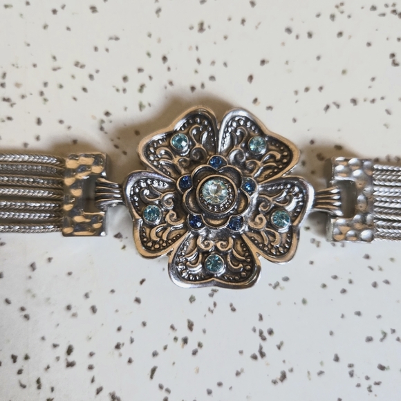 Jewelry - Silver and Blue Floral Magnetic Chain Bracelet Vintage
